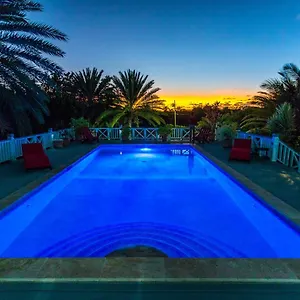 Lazy Daze Villa