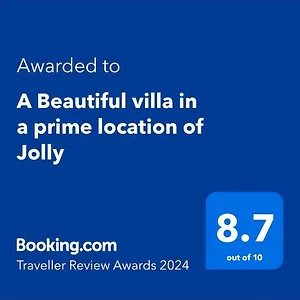 A Beautiful In A Prime Location Of Jolly Apartment